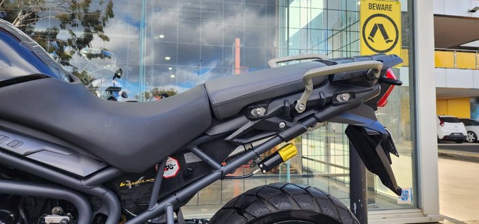 2011 Triumph TIGER 800 XC BLACK