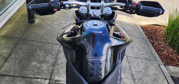 2011 Triumph TIGER 800 XC BLACK