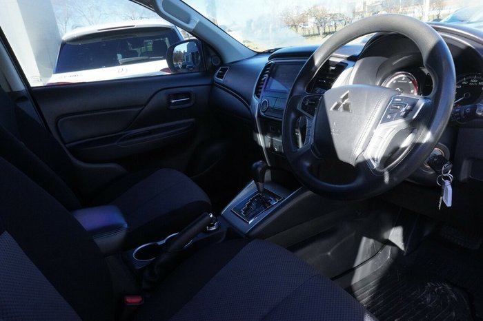 2021 Mitsubishi Triton GLX+