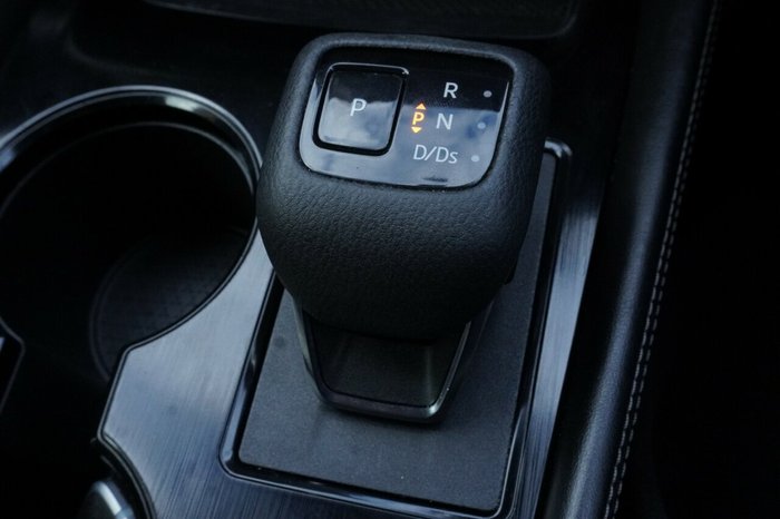2022 Nissan X-TRAIL ST-L