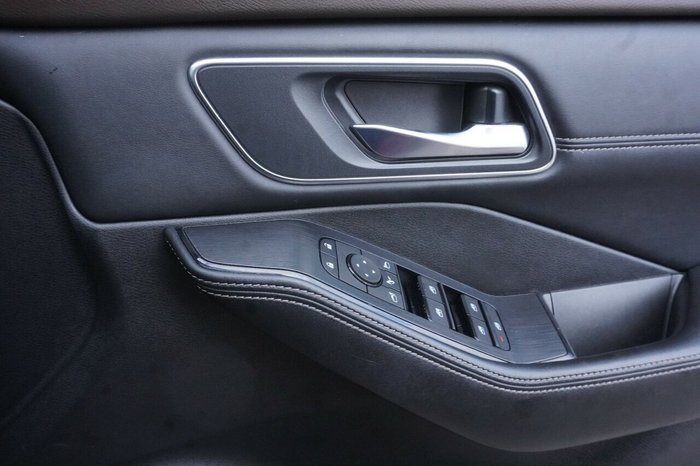 2022 Nissan X-TRAIL ST-L