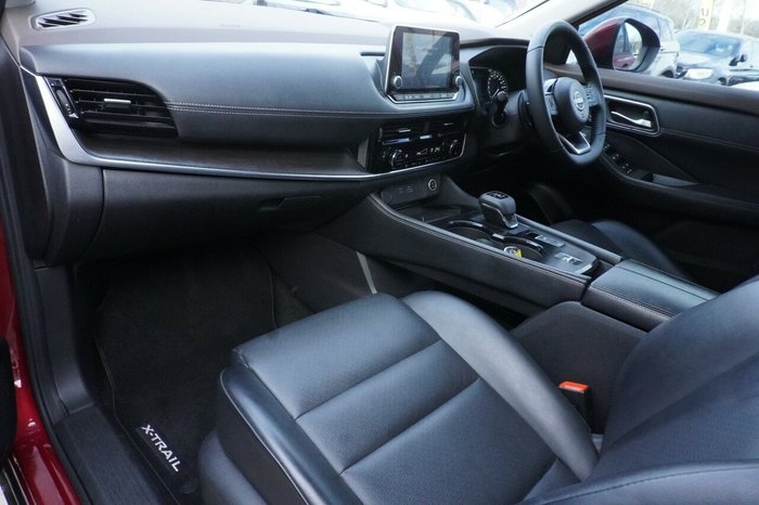 2022 Nissan X-TRAIL ST-L