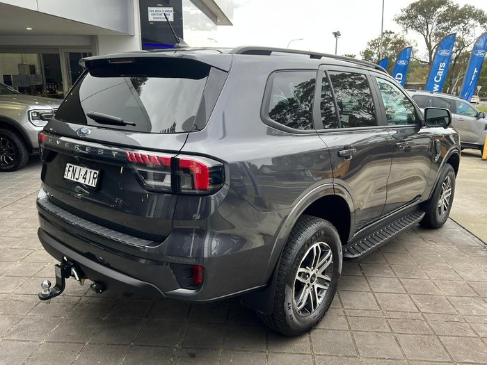 2024 Ford Everest Trend