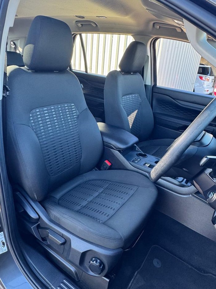 2023 Ford Everest Ambiente