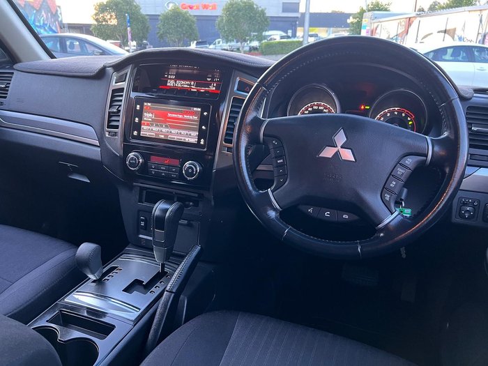 2021 Mitsubishi Pajero GLX Final Edition