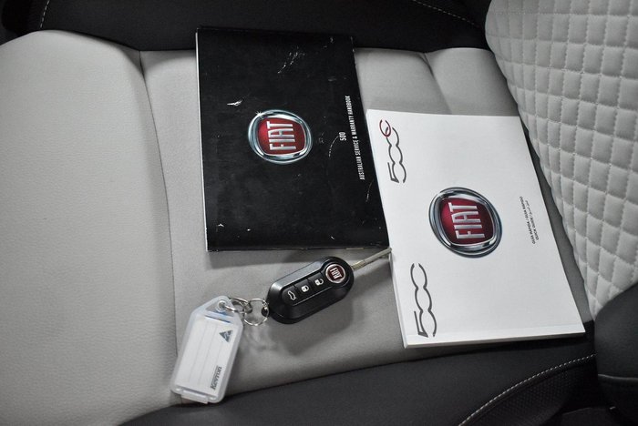 2022 Fiat 500 Dolcevita