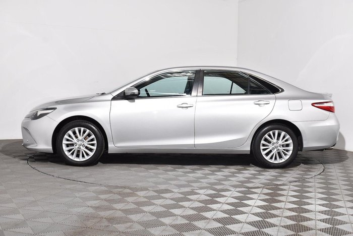 2016 Toyota Camry Atara SL