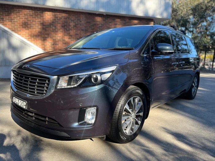 2016 Kia Carnival SLi
