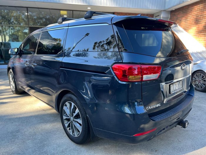 2016 Kia Carnival SLi