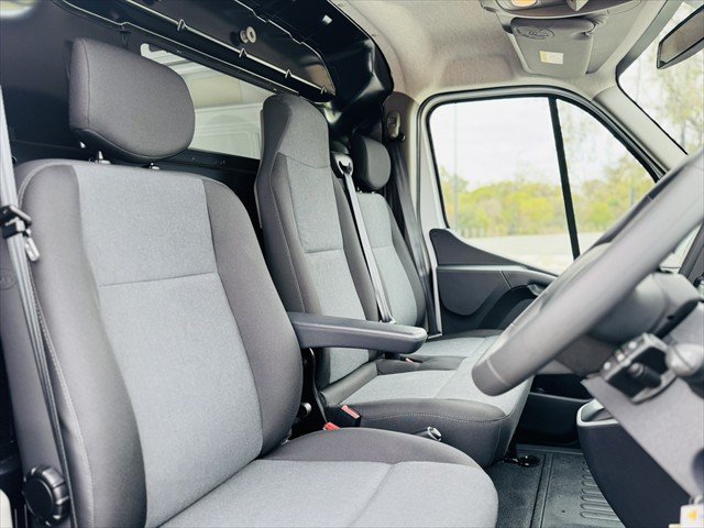 2025 Renault Master Pro 110kW