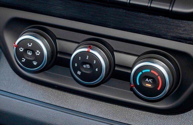 2025 Renault Trafic Premium