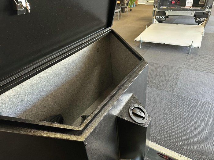 2025 Hitch Campers Canning