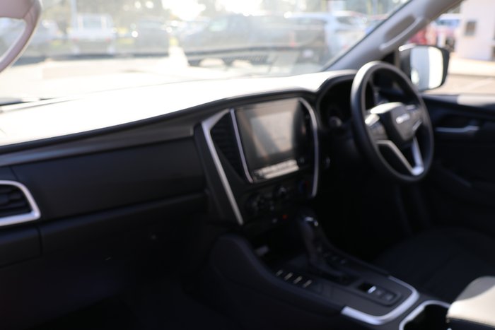 2023 Isuzu MU-X LS-M