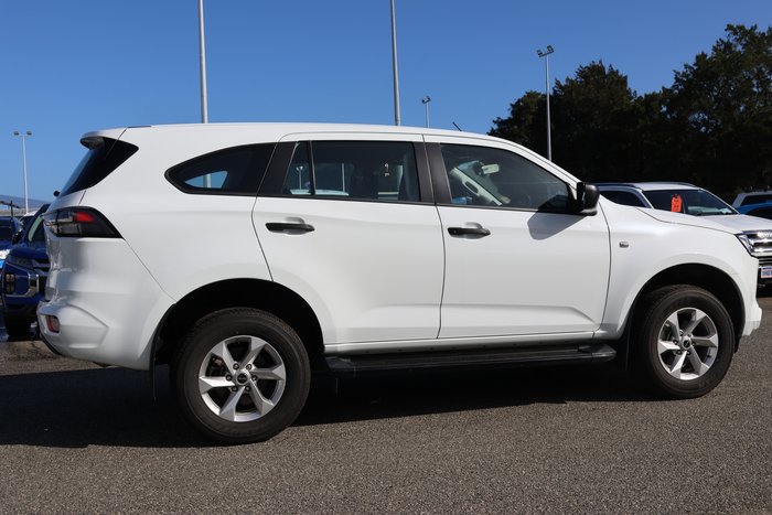 2023 Isuzu MU-X LS-M