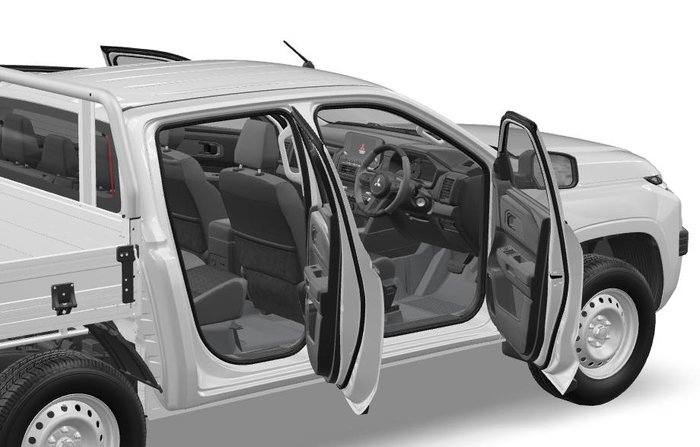 2025 Mitsubishi Triton GLX