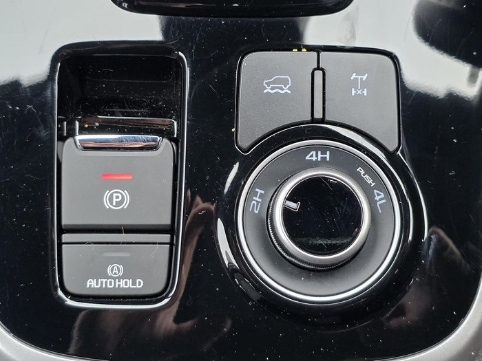 2025 Isuzu MU-X LS-T
