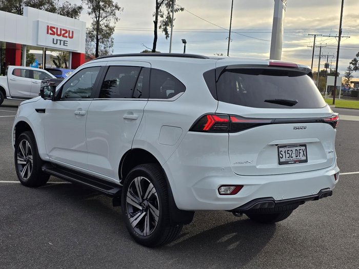 2025 Isuzu MU-X LS-T