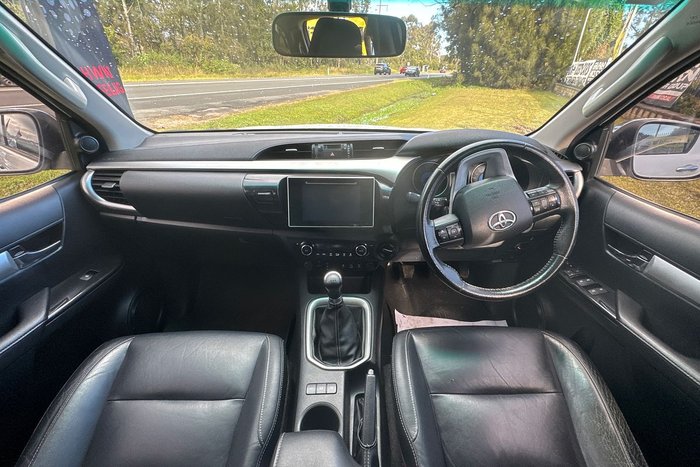 2018 Toyota Hilux SR5