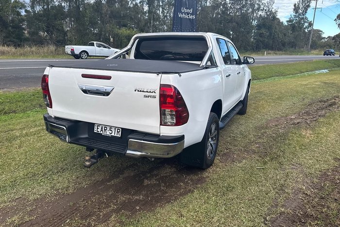 2018 Toyota Hilux SR5