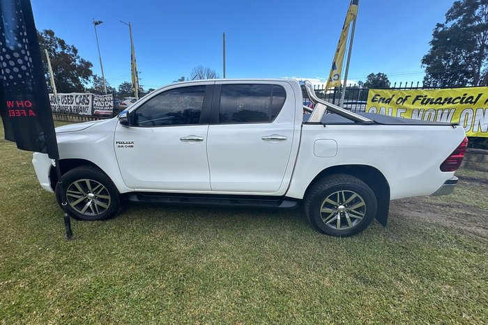 2018 Toyota Hilux SR5