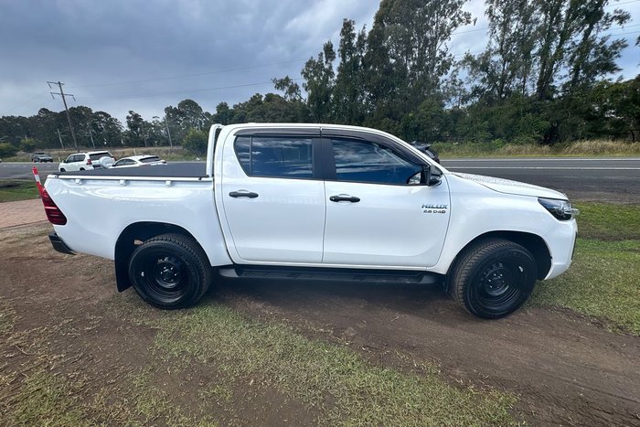 2022 Toyota Hilux SR Hi-Rider
