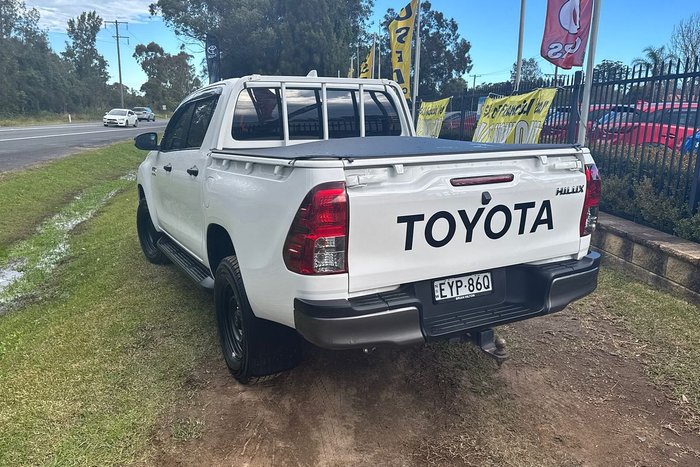 2022 Toyota Hilux SR Hi-Rider