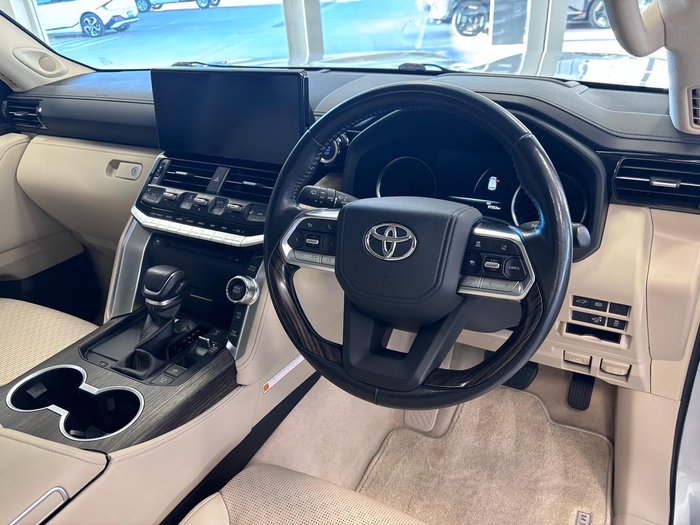 2022 Toyota Landcruiser Sahara