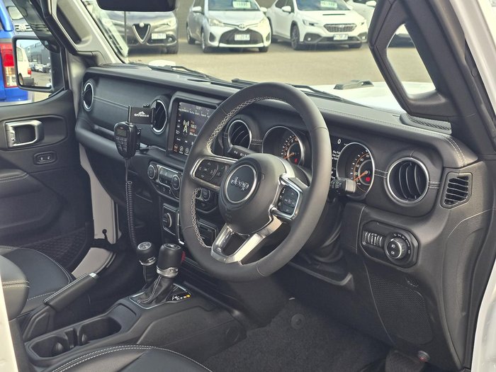 2023 Jeep Wrangler Unlimited Overland