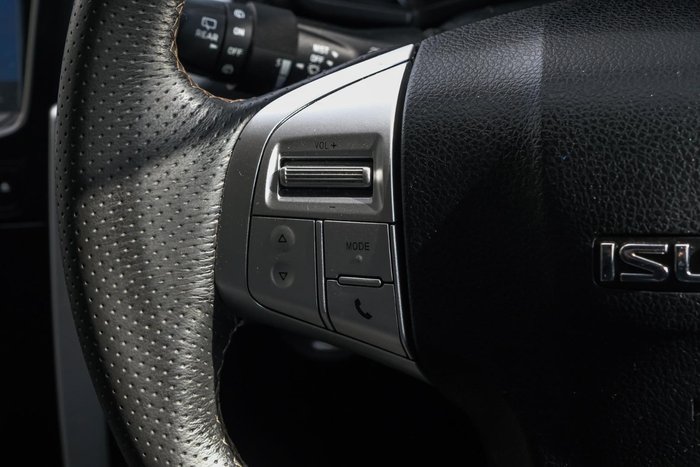 2020 Isuzu MU-X LS-T MY19 4X4 Dual Range Magnetic Red