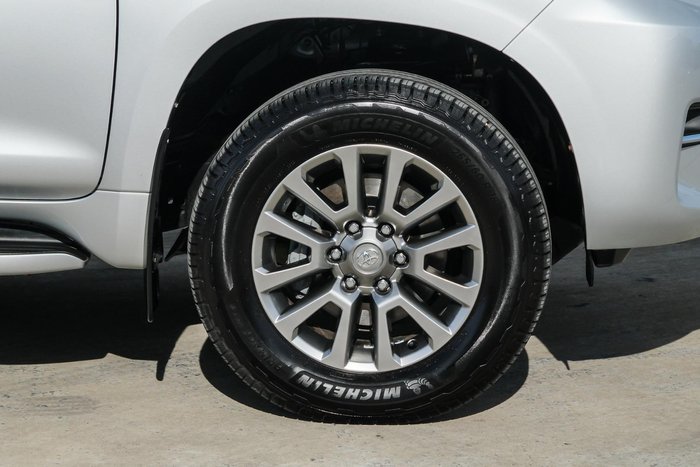 2018 Toyota Landcruiser Prado VX GDJ150R 4X4 Dual Range Silver Pearl