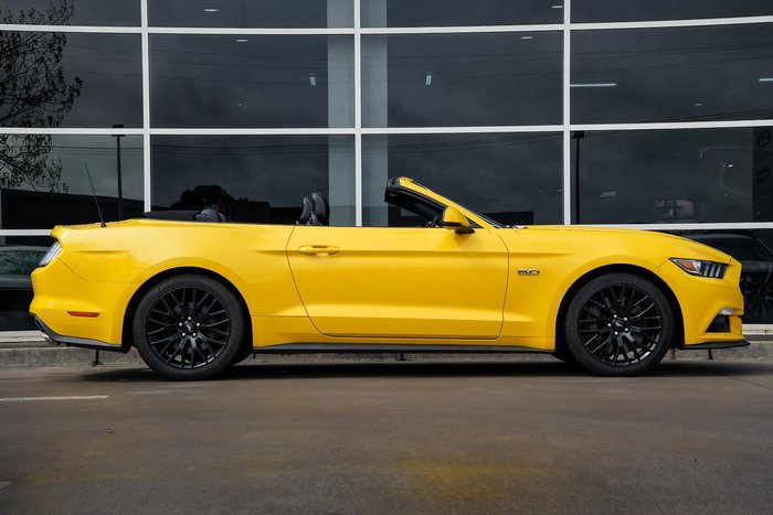 2017 Ford Mustang GT FM MY17 Triple Yellow
