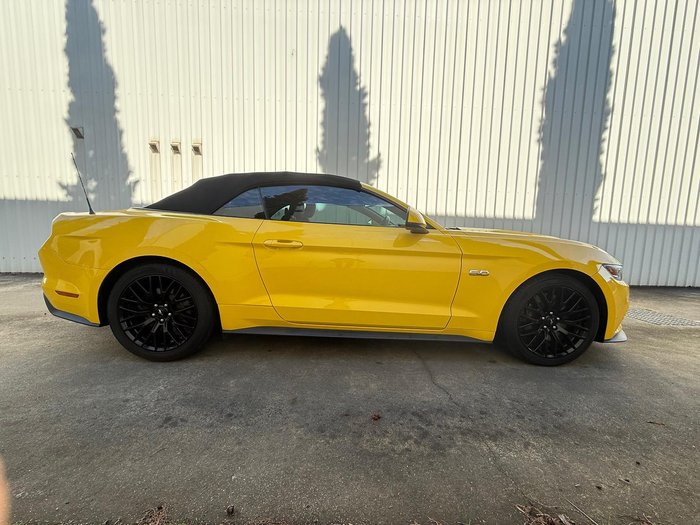 2017 Ford Mustang GT FM MY17 Triple Yellow