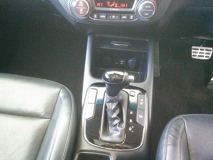 2017 Kia Cerato SLi