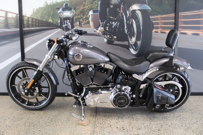 2015 Harley-davidson FXSB SOFTAIL BREAKOUT GREY