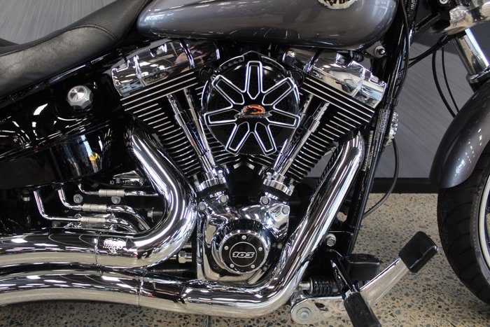 2015 Harley-davidson FXSB SOFTAIL BREAKOUT GREY