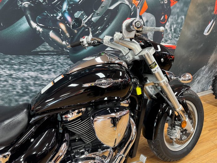 2009 Suzuki VZ800 (BOULEVARD M50) Black