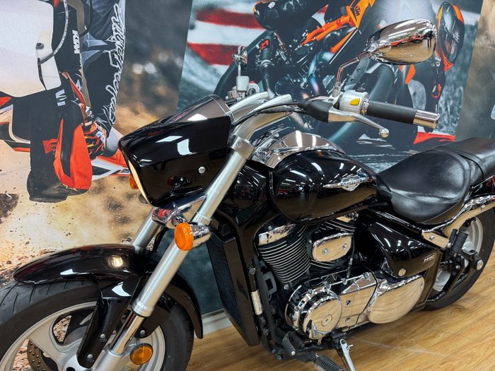 2009 Suzuki VZ800 (BOULEVARD M50) Black