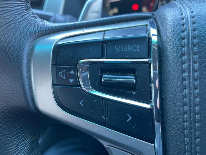 2021 Mitsubishi Pajero Sport GLX