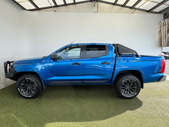 2024 Mitsubishi Triton GLX-R