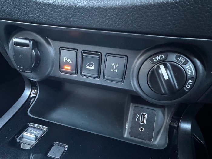2021 Nissan Navara PRO-4X