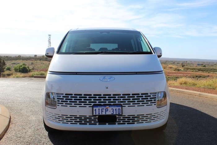 2023 Hyundai STARIA