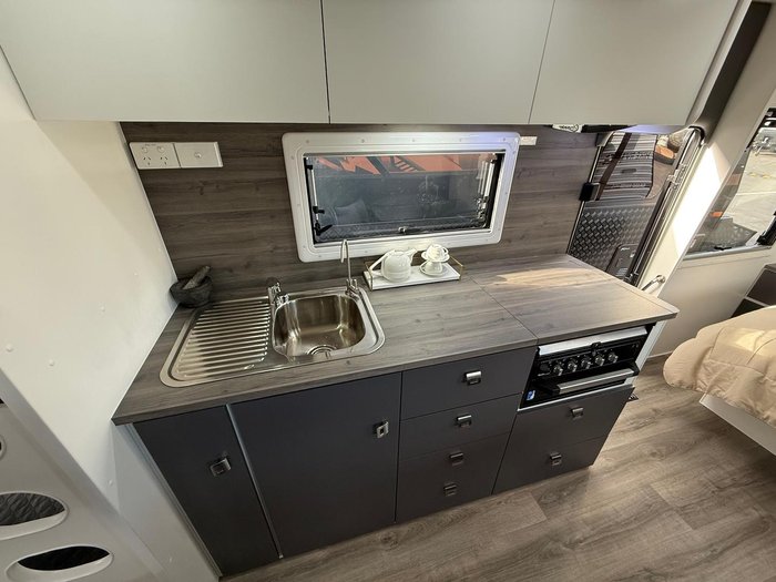 2025 Hike Caravans Infinity Quad Bunk