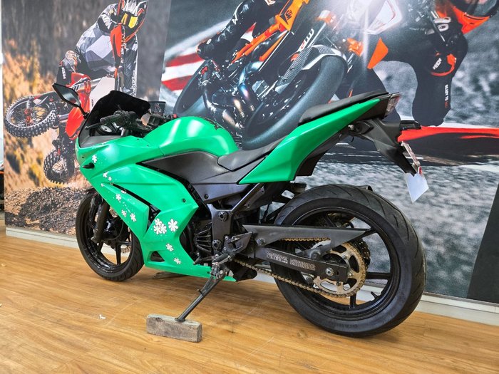 2012 Kawasaki NINJA 250R (EX250) BOB