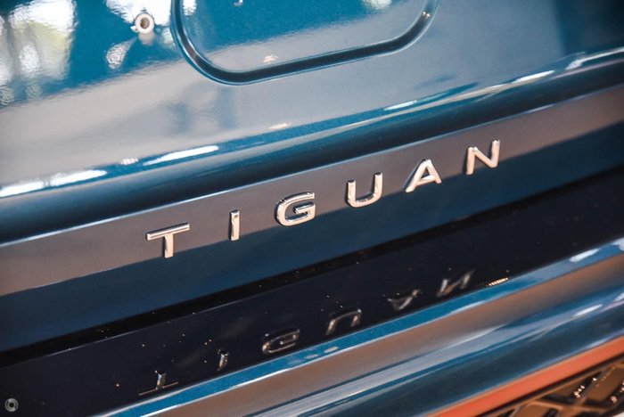 2025 Volkswagen Tiguan 195TSI R-Line