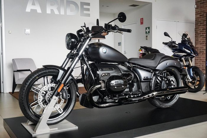 2025 BMW R 18 Blacked Out R 18 Grey