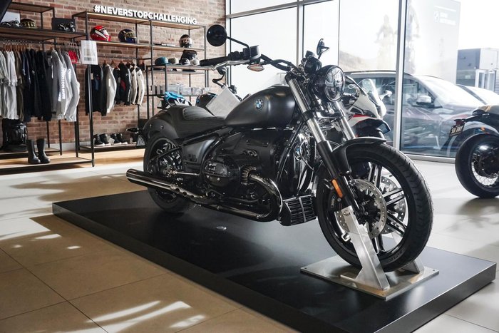 2025 BMW R 18 Blacked Out R 18 Grey