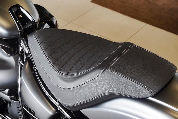 2025 BMW R 18 Blacked Out R 18 Grey