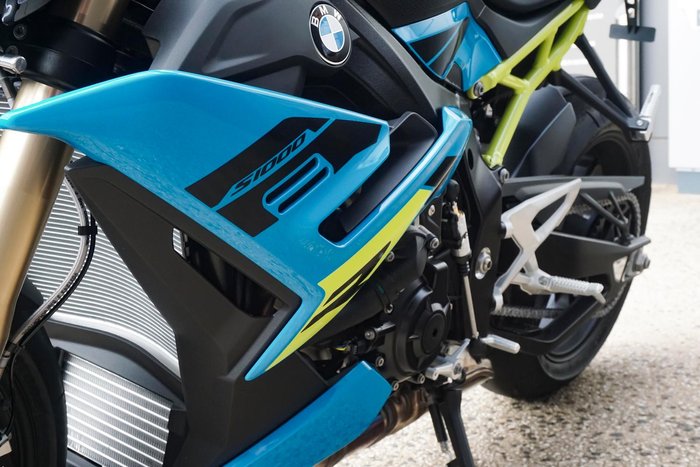 2025 BMW S 1000 R Race S 1000 Blue