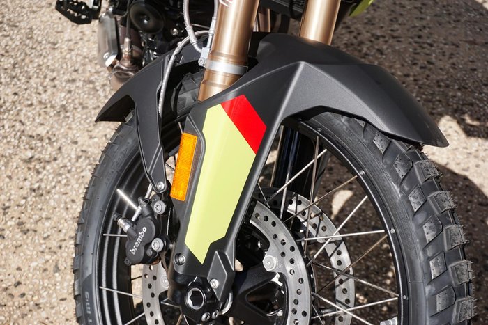 2024 BMW F 900 GS Enduro F 900 Yellow