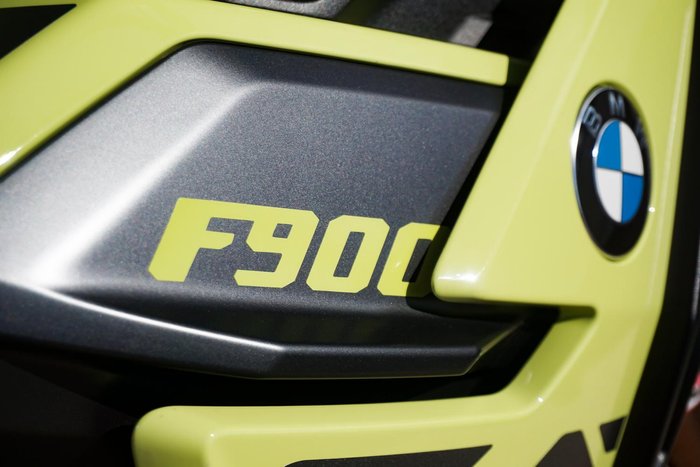 2024 BMW F 900 GS Enduro F 900 Yellow